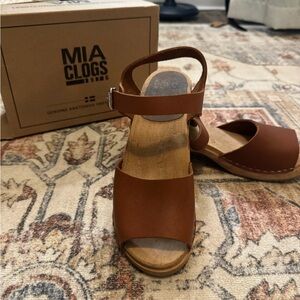 MIA Tan Leather Sandals